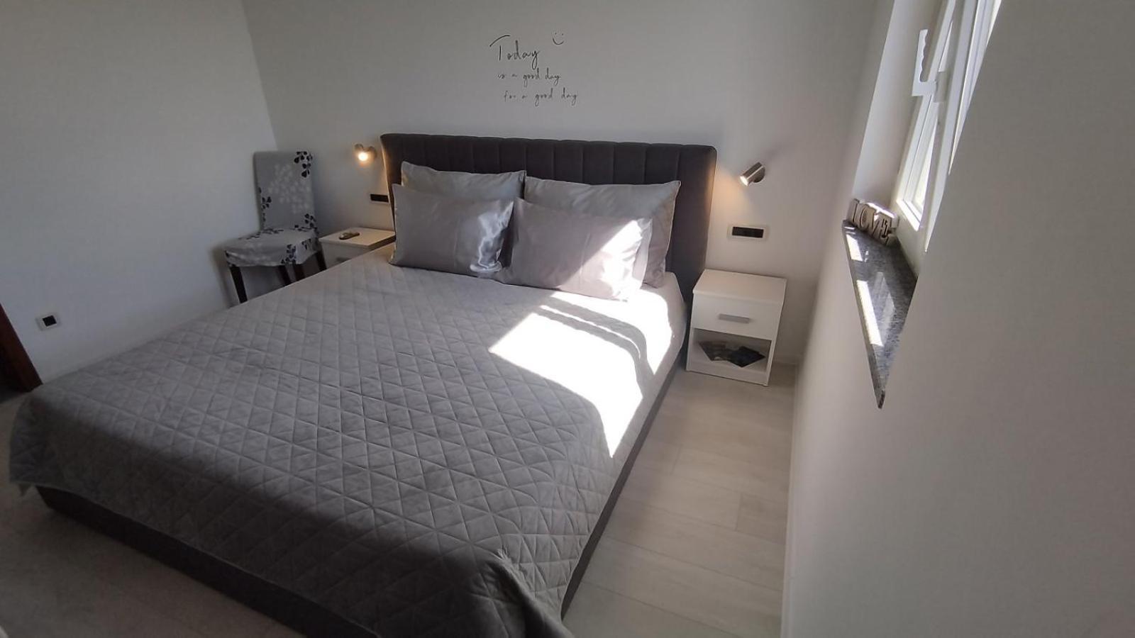 Crystal Apartment Umag Exterior photo